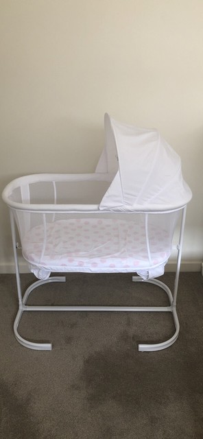 gumtree bassinet